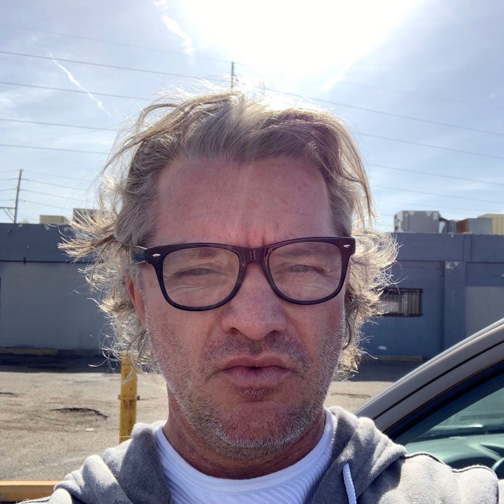 Meet your Posher, Mark